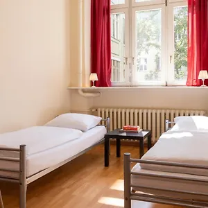 Vandrarhem In, Berlin